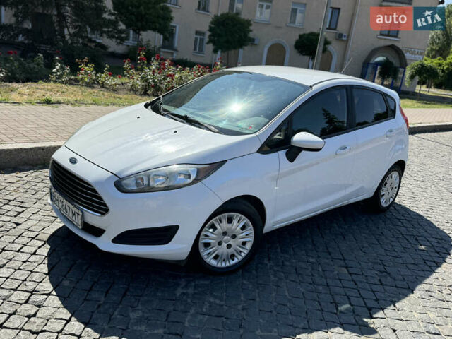 Білий Форд Фієста, об'ємом двигуна 1.6 л та пробігом 148 тис. км за 7700 $, фото 14 на Automoto.ua