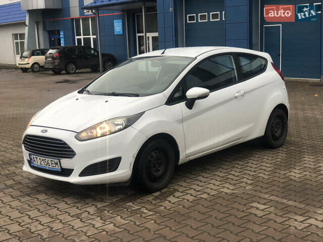 Белый Форд Фиеста, объемом двигателя 1.5 л и пробегом 289 тыс. км за 5690 $, фото 3 на Automoto.ua