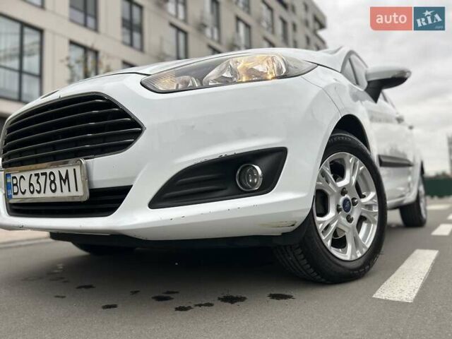 Белый Форд Фиеста, объемом двигателя 1 л и пробегом 133 тыс. км за 7000 $, фото 15 на Automoto.ua