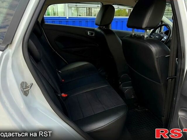 Белый Форд Фиеста, объемом двигателя 1.2 л и пробегом 57 тыс. км за 5700 $, фото 10 на Automoto.ua