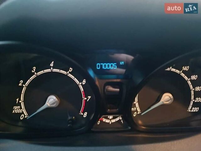 Белый Форд Фиеста, объемом двигателя 1 л и пробегом 69 тыс. км за 7100 $, фото 17 на Automoto.ua