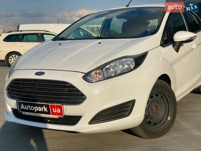 Білий Форд Фієста, об'ємом двигуна 1 л та пробігом 75 тис. км за 5490 $, фото 12 на Automoto.ua