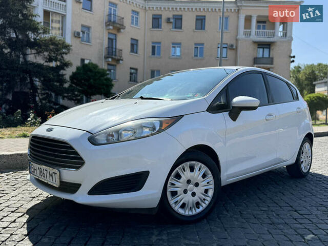 Білий Форд Фієста, об'ємом двигуна 1.6 л та пробігом 148 тис. км за 7700 $, фото 1 на Automoto.ua