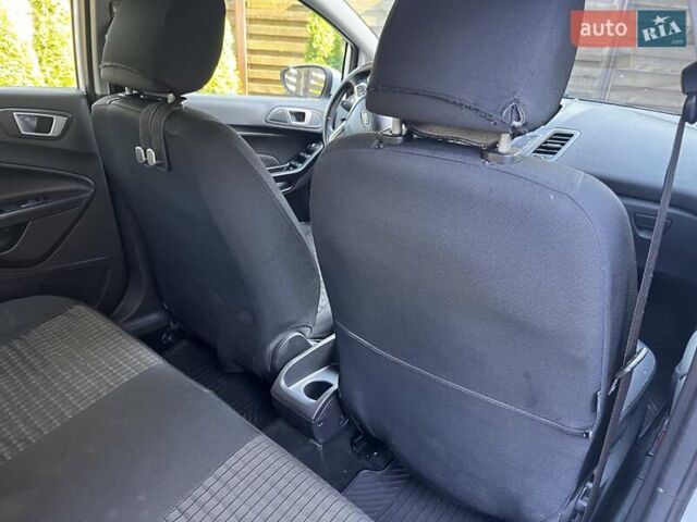 Белый Форд Фиеста, объемом двигателя 1.5 л и пробегом 101 тыс. км за 10000 $, фото 11 на Automoto.ua