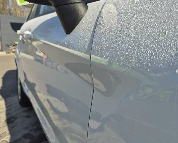 Білий Форд Фієста, об'ємом двигуна 1 л та пробігом 171 тис. км за 6499 $, фото 22 на Automoto.ua