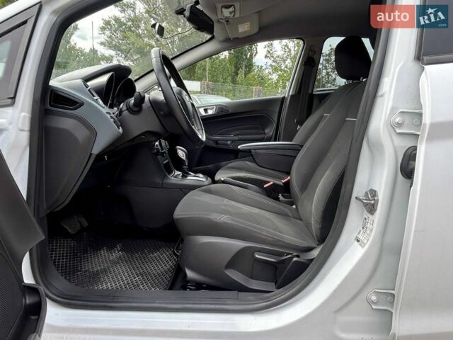 Білий Форд Фієста, об'ємом двигуна 1 л та пробігом 112 тис. км за 6600 $, фото 13 на Automoto.ua