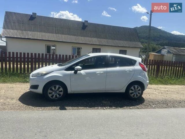 Белый Форд Фиеста, объемом двигателя 1.56 л и пробегом 20 тыс. км за 7500 $, фото 1 на Automoto.ua