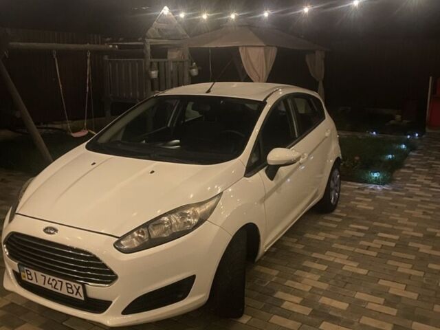 Білий Форд Фієста, об'ємом двигуна 1.5 л та пробігом 250 тис. км за 5500 $, фото 16 на Automoto.ua