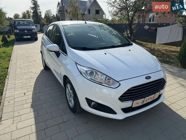 Білий Форд Фієста, об'ємом двигуна 1.6 л та пробігом 256 тис. км за 6700 $, фото 14 на Automoto.ua