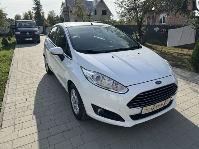 Білий Форд Фієста, об'ємом двигуна 1.6 л та пробігом 256 тис. км за 6704 $, фото 17 на Automoto.ua