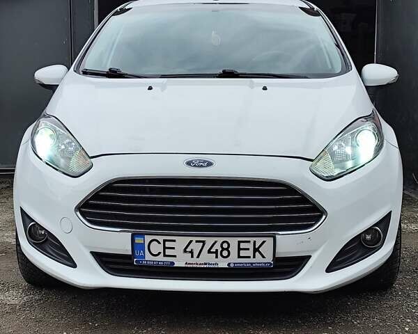 Білий Форд Фієста, об'ємом двигуна 1 л та пробігом 170 тис. км за 6300 $, фото 6 на Automoto.ua