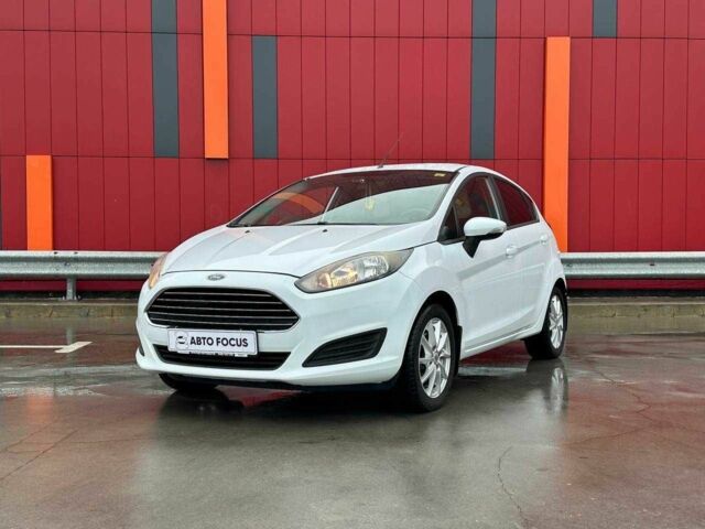 Белый Форд Фиеста, объемом двигателя 0 л и пробегом 159 тыс. км за 6690 $, фото 3 на Automoto.ua