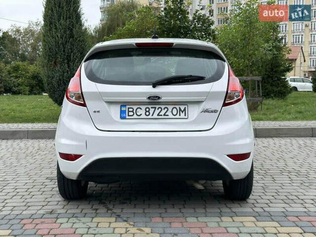 Білий Форд Фієста, об'ємом двигуна 1.6 л та пробігом 207 тис. км за 7299 $, фото 7 на Automoto.ua