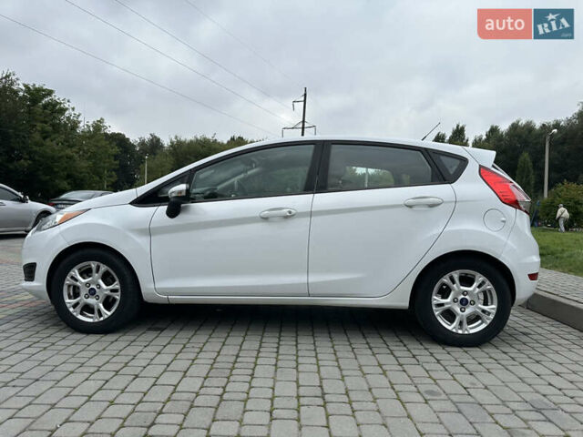Білий Форд Фієста, об'ємом двигуна 1.6 л та пробігом 207 тис. км за 7299 $, фото 3 на Automoto.ua