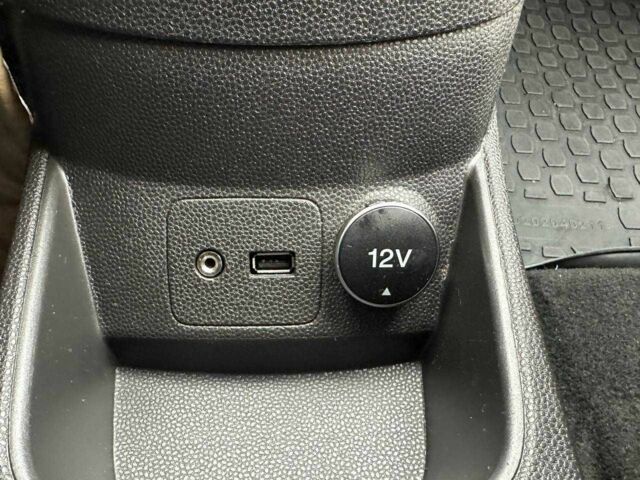 Белый Форд Фиеста, объемом двигателя 0 л и пробегом 159 тыс. км за 6690 $, фото 17 на Automoto.ua