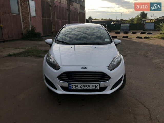 Білий Форд Фієста, об'ємом двигуна 1.6 л та пробігом 176 тис. км за 7900 $, фото 2 на Automoto.ua