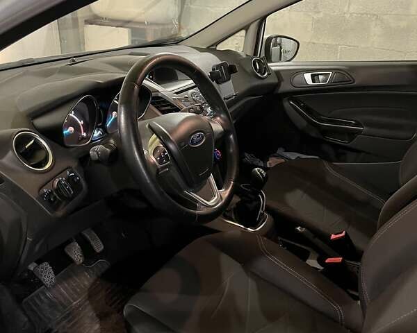 Белый Форд Фиеста, объемом двигателя 1.5 л и пробегом 138 тыс. км за 8500 $, фото 23 на Automoto.ua