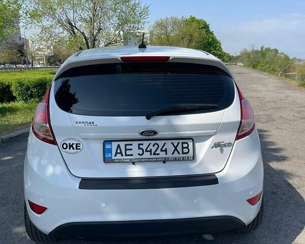 Белый Форд Фиеста, объемом двигателя 1.6 л и пробегом 135 тыс. км за 8300 $, фото 19 на Automoto.ua