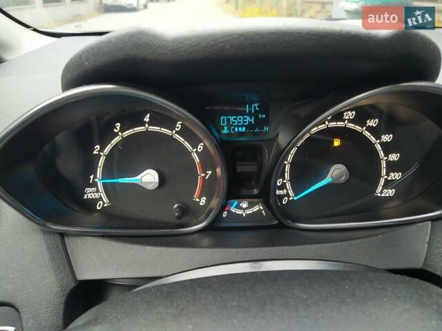 Белый Форд Фиеста, объемом двигателя 1.24 л и пробегом 76 тыс. км за 6499 $, фото 1 на Automoto.ua