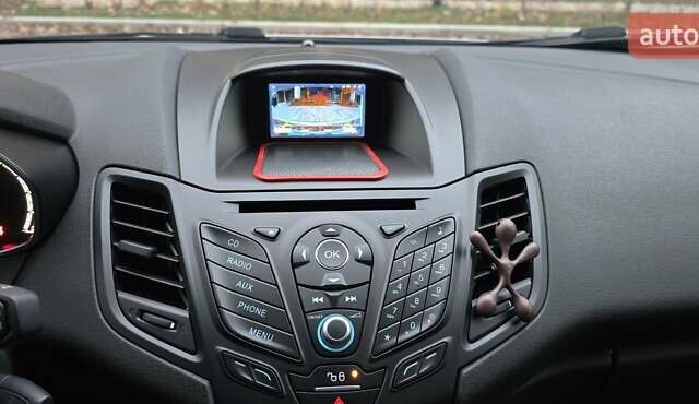 Белый Форд Фиеста, объемом двигателя 1.24 л и пробегом 63 тыс. км за 9900 $, фото 16 на Automoto.ua