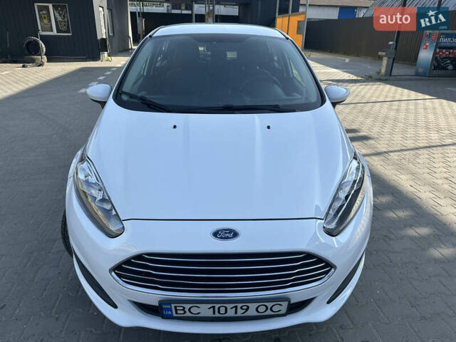 Білий Форд Фієста, об'ємом двигуна 1.6 л та пробігом 156 тис. км за 7700 $, фото 17 на Automoto.ua