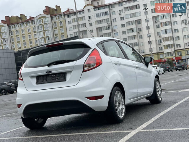 Белый Форд Фиеста, объемом двигателя 1.24 л и пробегом 123 тыс. км за 6900 $, фото 13 на Automoto.ua