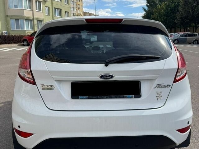 Белый Форд Фиеста, объемом двигателя 1 л и пробегом 71 тыс. км за 9200 $, фото 7 на Automoto.ua