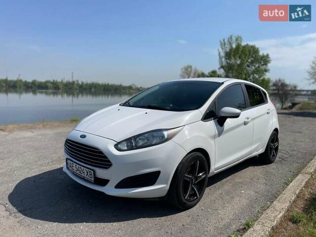 Белый Форд Фиеста, объемом двигателя 1.6 л и пробегом 135 тыс. км за 8300 $, фото 20 на Automoto.ua