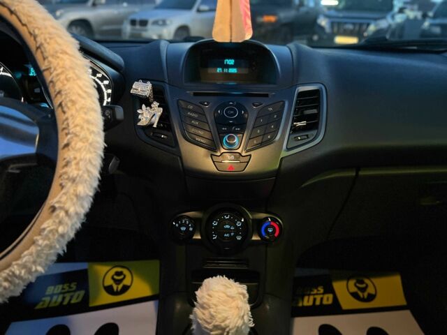 Белый Форд Фиеста, объемом двигателя 0 л и пробегом 106 тыс. км за 8300 $, фото 14 на Automoto.ua