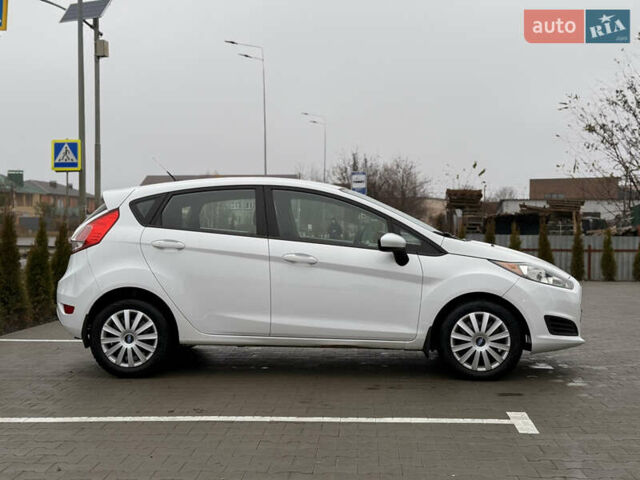 Белый Форд Фиеста, объемом двигателя 1.6 л и пробегом 117 тыс. км за 7900 $, фото 8 на Automoto.ua