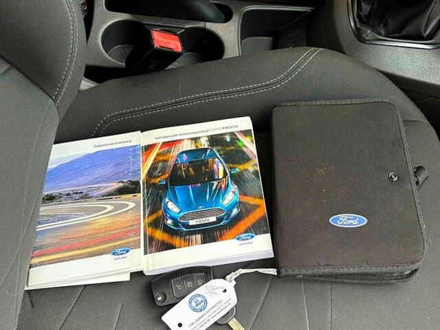 Белый Форд Фиеста, объемом двигателя 1.4 л и пробегом 149 тыс. км за 7200 $, фото 10 на Automoto.ua