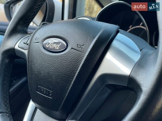 Белый Форд Фиеста, объемом двигателя 1.5 л и пробегом 115 тыс. км за 7999 $, фото 36 на Automoto.ua