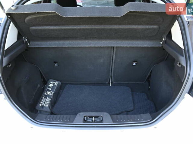 Белый Форд Фиеста, объемом двигателя 1.5 л и пробегом 115 тыс. км за 8499 $, фото 37 на Automoto.ua