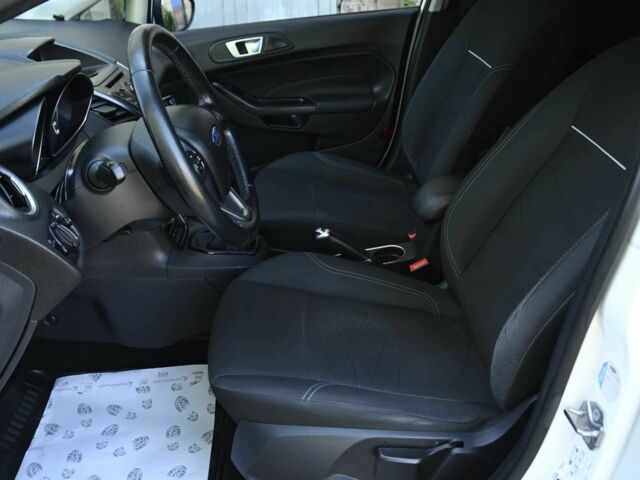 Белый Форд Фиеста, объемом двигателя 1.5 л и пробегом 115 тыс. км за 8500 $, фото 9 на Automoto.ua