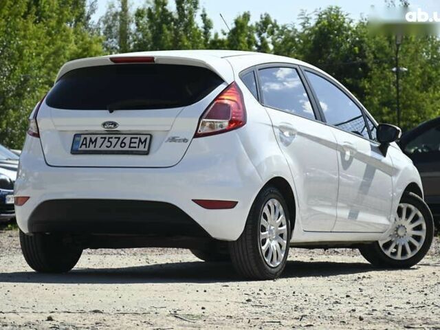 Белый Форд Фиеста, объемом двигателя 1.5 л и пробегом 115 тыс. км за 9200 $, фото 14 на Automoto.ua