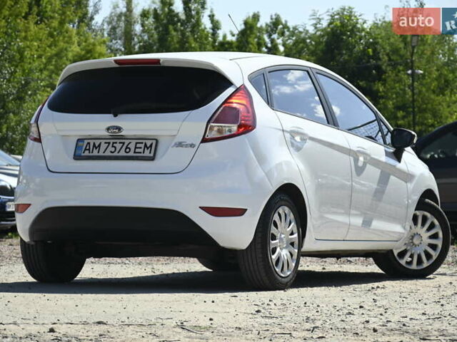 Белый Форд Фиеста, объемом двигателя 1.5 л и пробегом 115 тыс. км за 8499 $, фото 9 на Automoto.ua