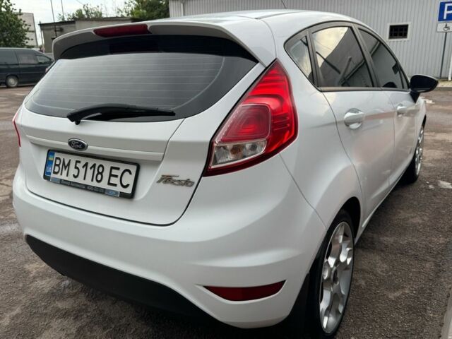 Форд Фиеста 2017 в Тячеве на Automoto.ua Белый Форд Фиеста, объемом двигателя 1.2 л и пробегом 198 тыс. км за 7650 $, фото 3 на Automoto.ua