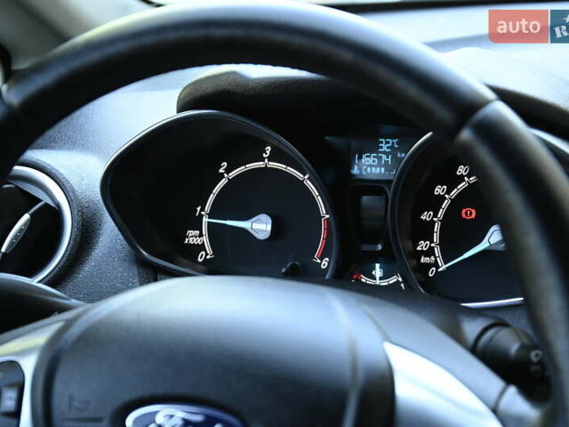 Белый Форд Фиеста, объемом двигателя 1.5 л и пробегом 115 тыс. км за 8499 $, фото 30 на Automoto.ua