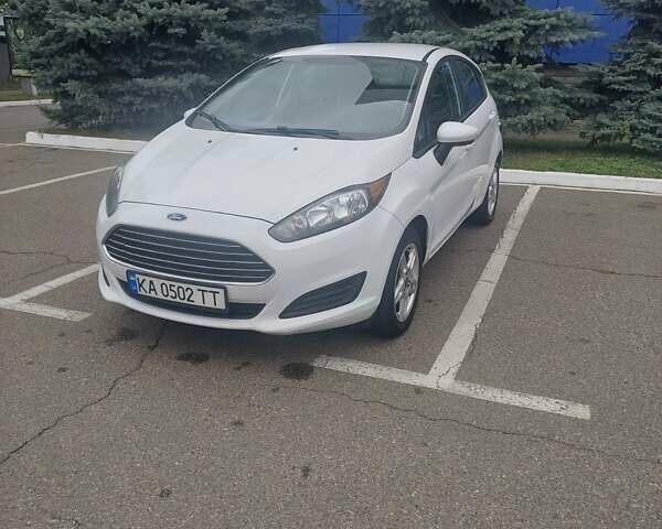 Белый Форд Фиеста, объемом двигателя 1.6 л и пробегом 103 тыс. км за 7200 $, фото 7 на Automoto.ua