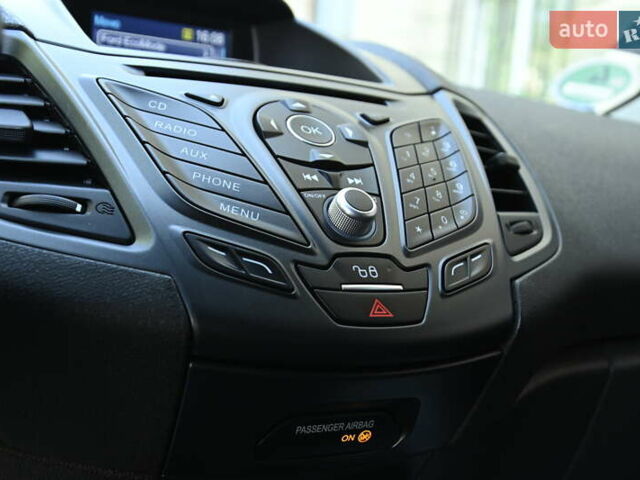 Белый Форд Фиеста, объемом двигателя 1.5 л и пробегом 115 тыс. км за 8499 $, фото 21 на Automoto.ua