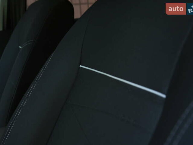 Белый Форд Фиеста, объемом двигателя 1.5 л и пробегом 115 тыс. км за 8499 $, фото 16 на Automoto.ua