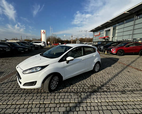 Белый Форд Фиеста, объемом двигателя 1.4 л и пробегом 147 тыс. км за 7100 $, фото 8 на Automoto.ua