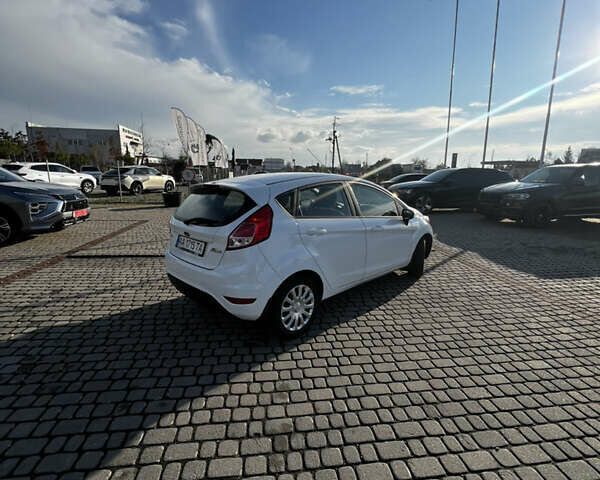 Белый Форд Фиеста, объемом двигателя 1.4 л и пробегом 147 тыс. км за 7100 $, фото 11 на Automoto.ua