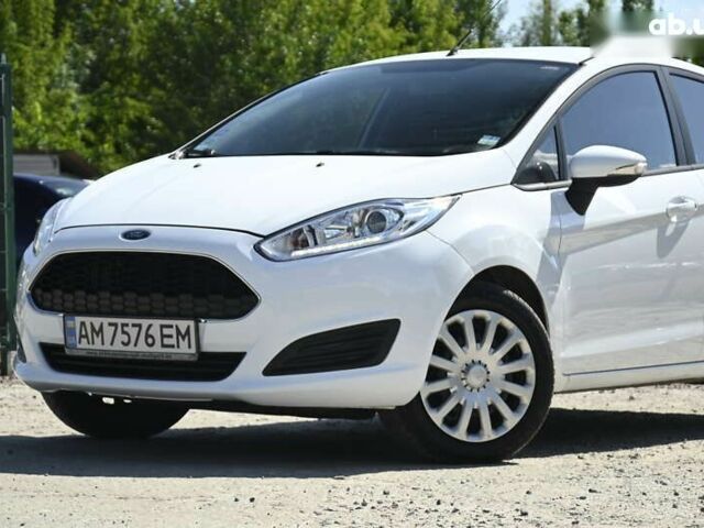 Белый Форд Фиеста, объемом двигателя 1.5 л и пробегом 115 тыс. км за 9200 $, фото 8 на Automoto.ua