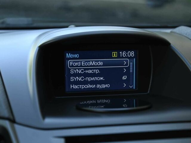 Белый Форд Фиеста, объемом двигателя 1.5 л и пробегом 115 тыс. км за 8500 $, фото 11 на Automoto.ua