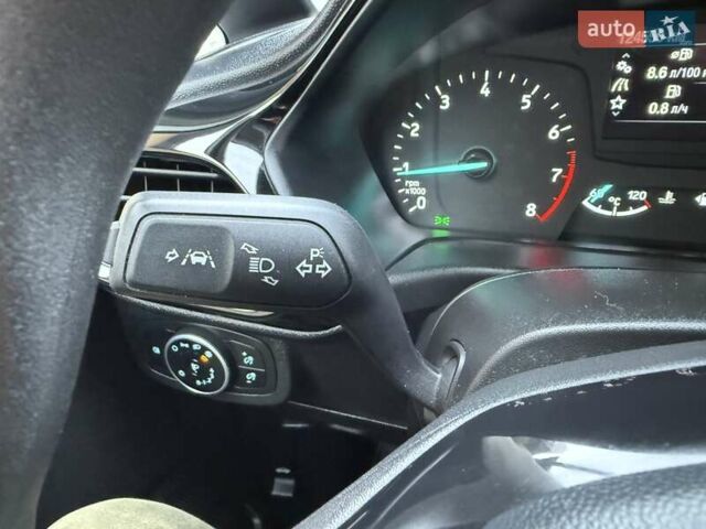 Білий Форд Фієста, об'ємом двигуна 1.05 л та пробігом 191 тис. км за 6900 $, фото 22 на Automoto.ua