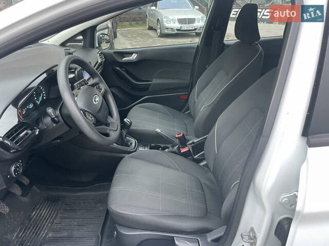 Белый Форд Фиеста, объемом двигателя 1.08 л и пробегом 130 тыс. км за 7500 $, фото 9 на Automoto.ua