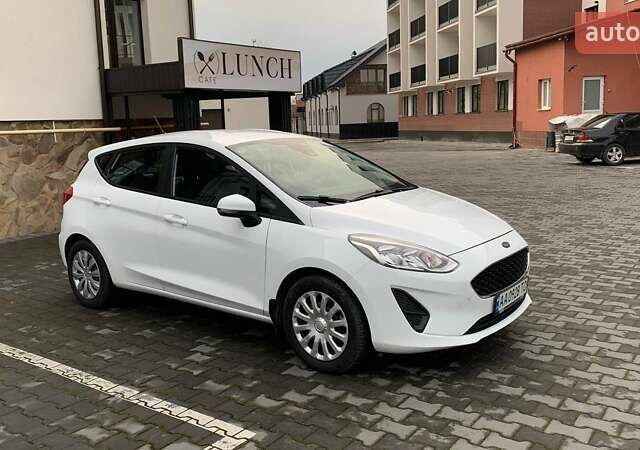 Белый Форд Фиеста, объемом двигателя 1.08 л и пробегом 146 тыс. км за 7600 $, фото 1 на Automoto.ua