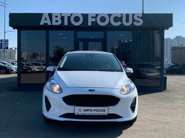 Форд Фиеста 2018 в Киеве на Automoto.ua Белый Форд Фиеста, объемом двигателя 0 л и пробегом 101 тыс. км за 8990 $, фото 2 на Automoto.ua