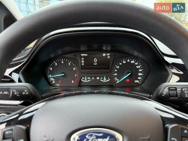 Форд Фиеста 2018 в Киеве на Automoto.ua Белый Форд Фиеста, объемом двигателя 1.08 л и пробегом 110 тыс. км за 8700 $, фото 7 на Automoto.ua